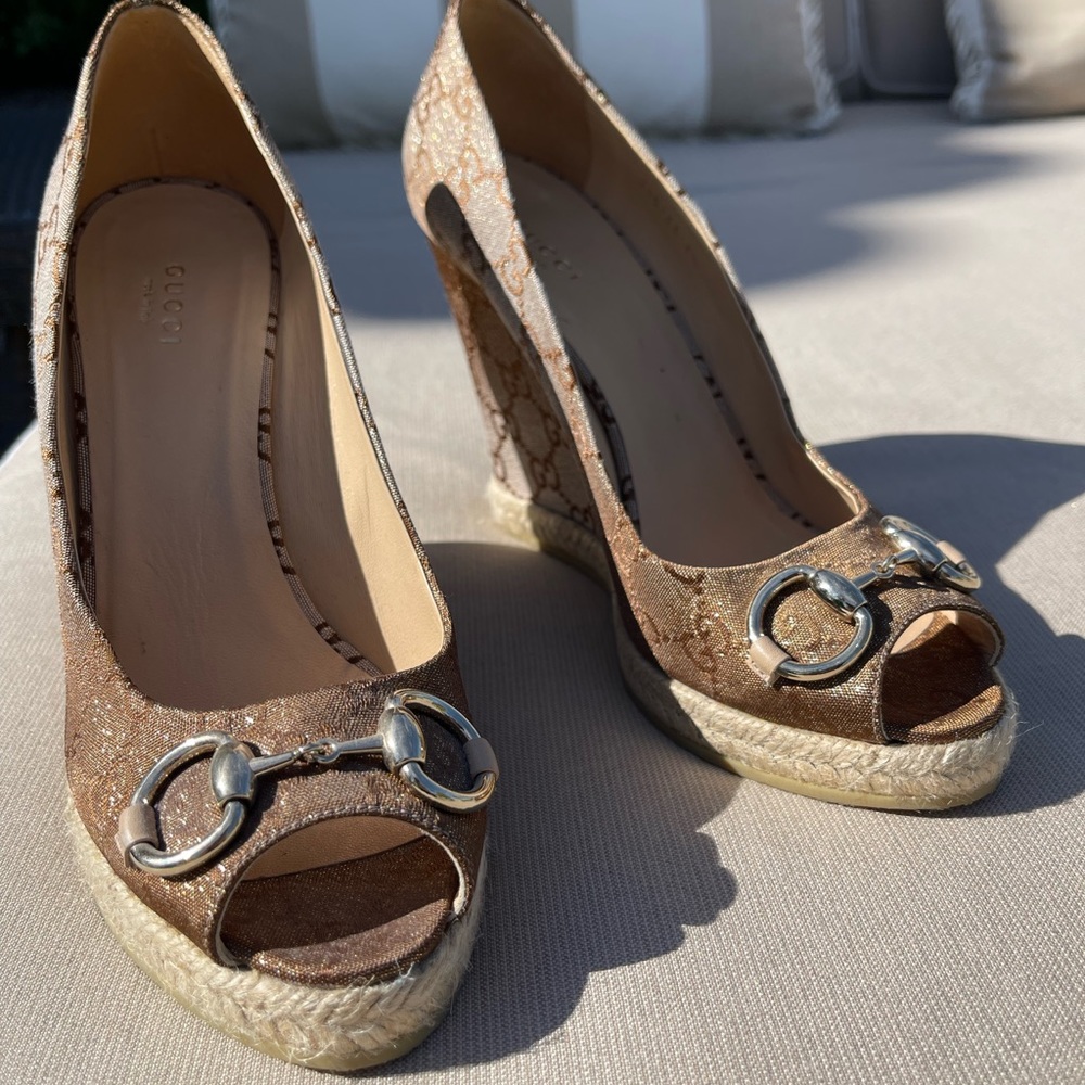 Gucci Beige Gg Canvas Size 39 “UE”